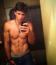 Muscleguys 59c9587fb20b8.jpg