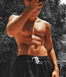 shirtless boys 59d8edff03754.jpg