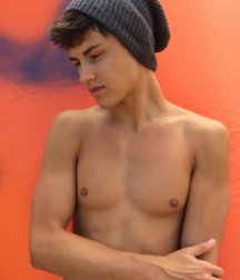 shirtless boys 59d8f1bdb4a92.png
