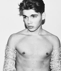 shirtless boys 59f4abdc273be.jpg
