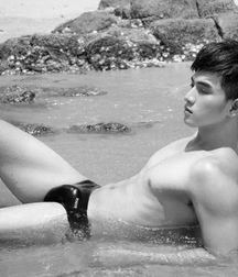 shirtless boys 59f6360966759.jpg