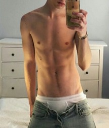 shirtless boys 5a1871fb0a415.jpg