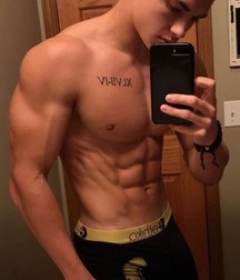 shirtless boys 5a551cce2ee63.jpg