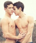 shirtless boys 5a70cd1ad028c.jpg