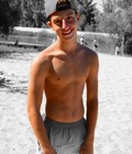 shirtless boys 5a70cd825b168.jpg