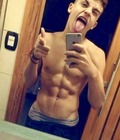 shirtless boys 5a70cde5974b5.jpg