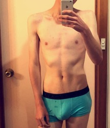 shirtless boys 5a7cbabbb80ae.jpg