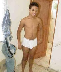 Adolfo 5a8c755f3694e.jpg