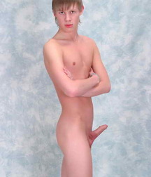 Samuel & Kyle 5a8c7709b9a86.jpg
