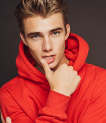 boys 5a99357d0c114.jpg