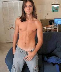 shirtless boys