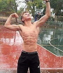 shirtless boys 5a9d8fc5c1612.jpg