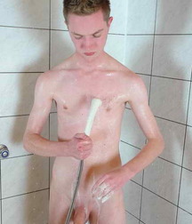 Robert 5aa988192a9db.jpg