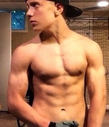 shirtless boys 5aaaaa144d614.jpg