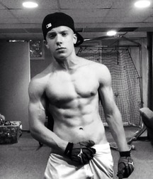 shirtless boys 5aaaaa40699fe.jpg