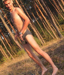 Rodney 5aae22215215c.jpg