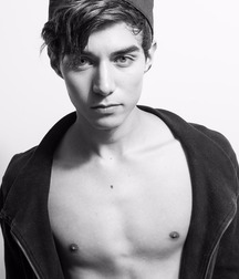 Boys 5ab16ba11162d.jpg