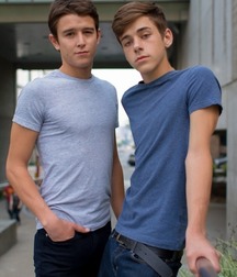 Boys 5ab16d38940ef.jpg