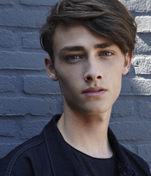Boys 5ab16de04ee94.jpg