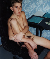 boys nude 5ab397d26ac58.jpg