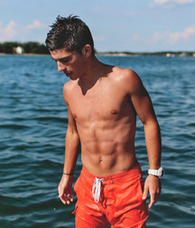 shirtless boys 5ab68a7a6ec3d.jpg