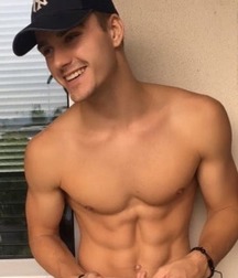 shirtless boys 5ab68b0c0350c.jpg