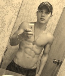 shirtless boys 5ab68b31b5a49.jpg