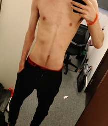 shirtless boys 5acd141198640.jpg
