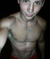 shirtless boys 5ade2b840b1a0.jpg
