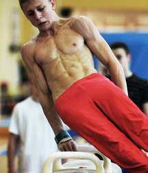 shirtless boys 5ade2b9a948fc.jpg