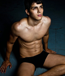 shirtless boys 5ade2bf03a4ca.jpg