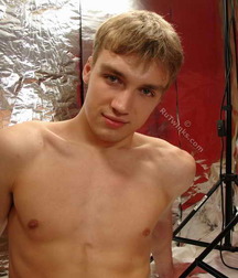 Albin 5afb442eee983.jpg