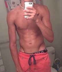 shirtless boys 5b083db9e1676.jpg