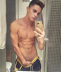 shirtless boys 5b0d91b21f044.jpg