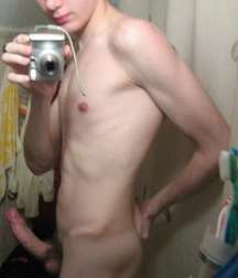 Boys with a boner 5b69f4ec53f29.jpg