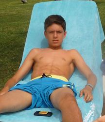 shirtless boys 5b6fe7d30da49.jpg