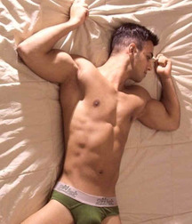 shirtless boys 5b718ed95c31b.jpg