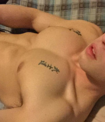 shirtless boys 5b7c533876522.jpg