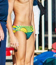 Boys with a boner 5b801e5d4b722.jpg