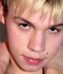 Colin 5b9556548aad5.jpg