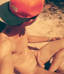 Boys with a boner 5b980420b92f2.jpg