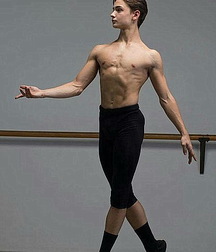 shirtless boys 5b980afd9b7a8.jpg