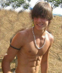shirtless boys 5b980b1751513.jpg