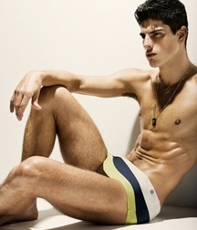 shirtless boys 5ba754126c687.jpg