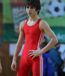 Boys 5ba910f7bdac3.jpg