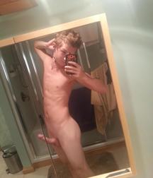 Boys with a boner 5bae4d4de4387.jpg
