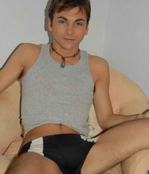 Tyler 5bb9a234749f3.jpg