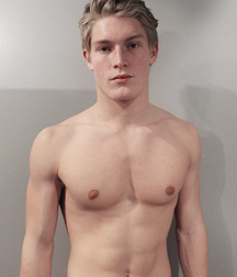 shirtless boys 5bb9ae98de70e.jpg