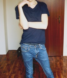 Boys 5bbd0667e9f7d.jpg