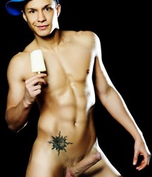 Boys with a boner 5bc0eccf6a538.jpg